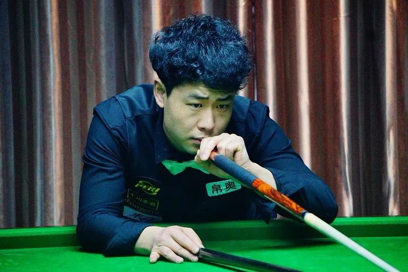 他无需面对 他无需面对